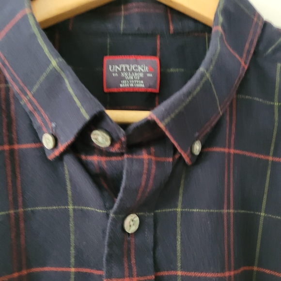 UNTUCKit Soft Flannel Long Sleeve Plaid Shirt - Picture 4 of 5